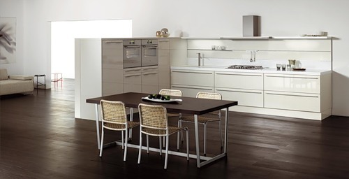 A set of furniture for a single-tier kitchen