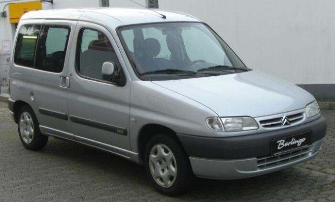 French multi-car Citroen Berlingo. | Photo: avtorynok.com.ua.