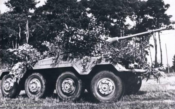 Lame "Puma": What is the best German intelligence machine SDKFZ 234/2