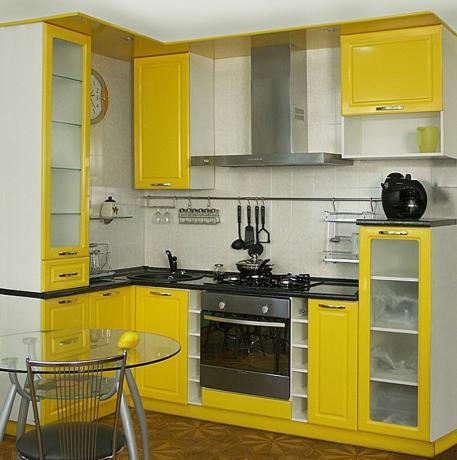 Kitchen project in Khrushchev (42 photos): DIY video instructions for installation, price, photo