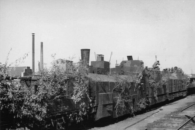 During the war, we used mostly light armored train. | Photo: be-be-be.ru.