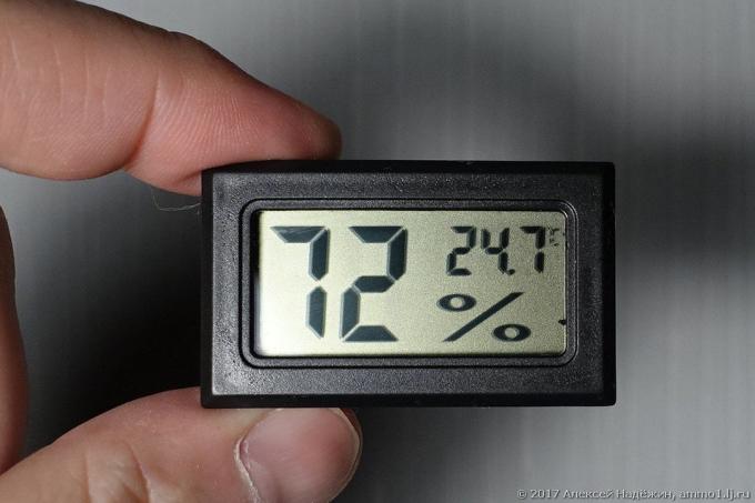 Electronic hygrometer for 60 rubles