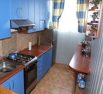 long and narrow kitchen design