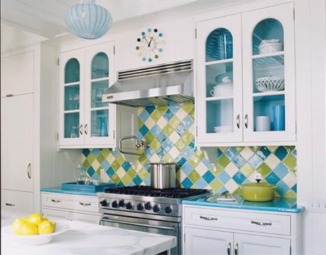 Turquoise color scheme is perfect for placing certain accents in the interior