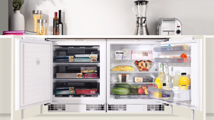 Refrigerator for a small kitchen: 6 installation options