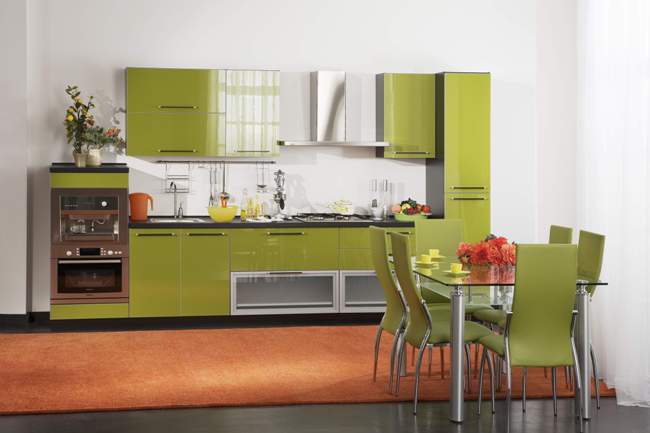 Olive kitchen set is the protagonist of this studio