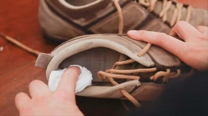 7 tricks with which shoes stop and smell nuisance