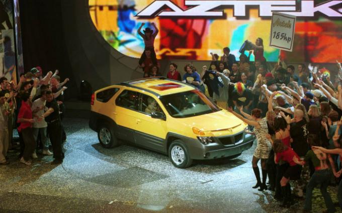 Pontiac Aztek - traditional "whipping boy" in the worst car reviews.
