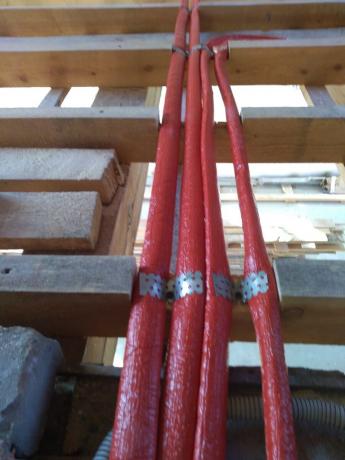 Copyright Photo - laying heating pipes