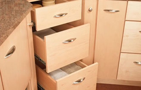 Drawers in a corner cabinet - an unconventional solution, but interesting
