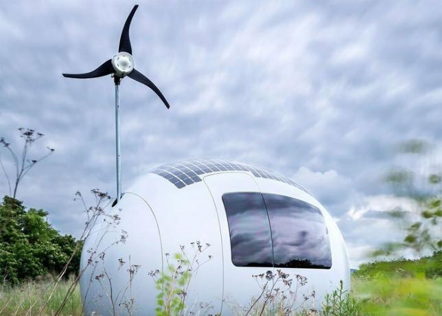 Life without rent: Ecocapsule.