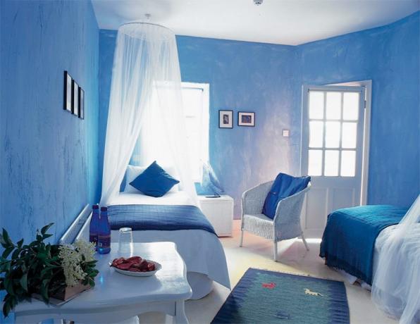 Photo of the bedroom in blue