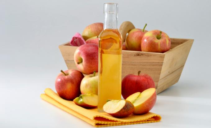 Use apple cider as a cleanser