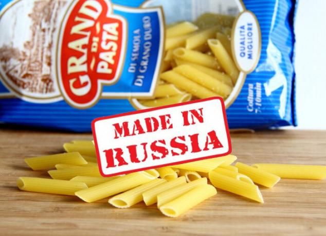  Well-known Russian brands that are mowed by foreigners.
