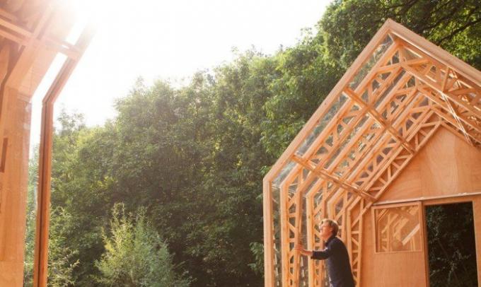 Man built for his mother sliding Pavilion.