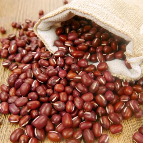 The beans can be stored indefinitely if kept under suitable conditions. / Photo: sc01.alicdn.com. 