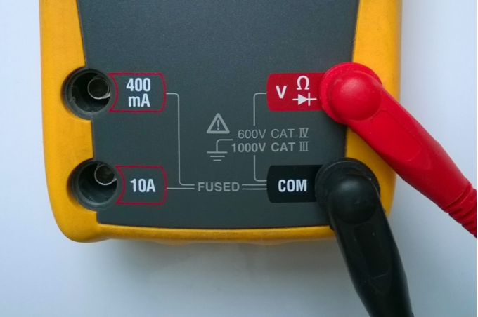 How to measure the current and voltage multimeter: Detailed instructions