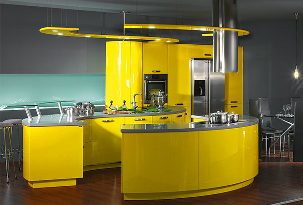 Specific worktop with large base cabinets