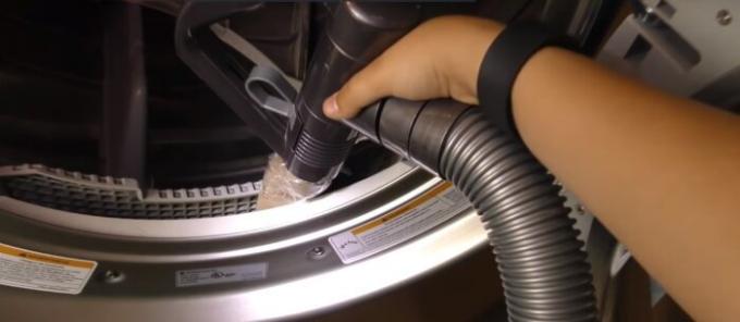 This technique will help to serve the washing machine much longer without a break. 