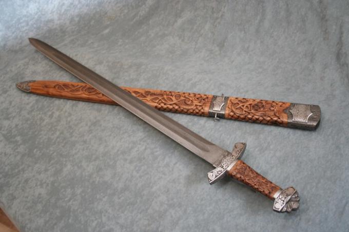 
of Damascus steel sword. bladeforums.com. 