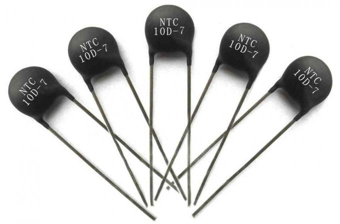 Picture 1. Thermistors for surface mounting