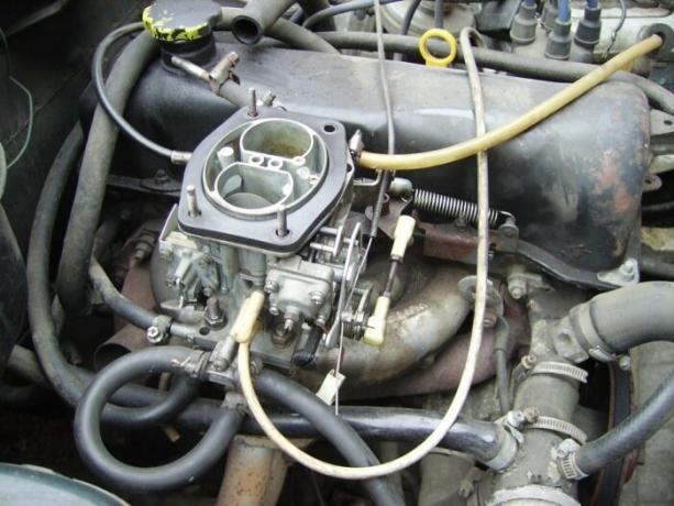 Carburetor "Solex" - the best solution for the old VAZ. | Photo: drive2.ru.