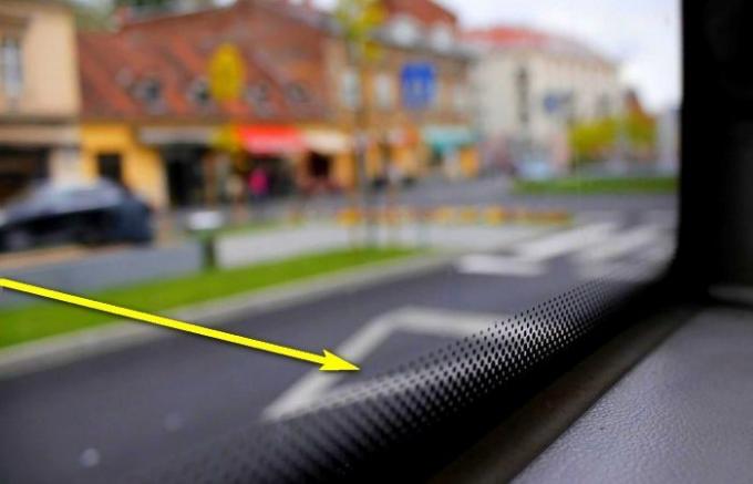 The truth about the black points on the perimeter of automobile windows.