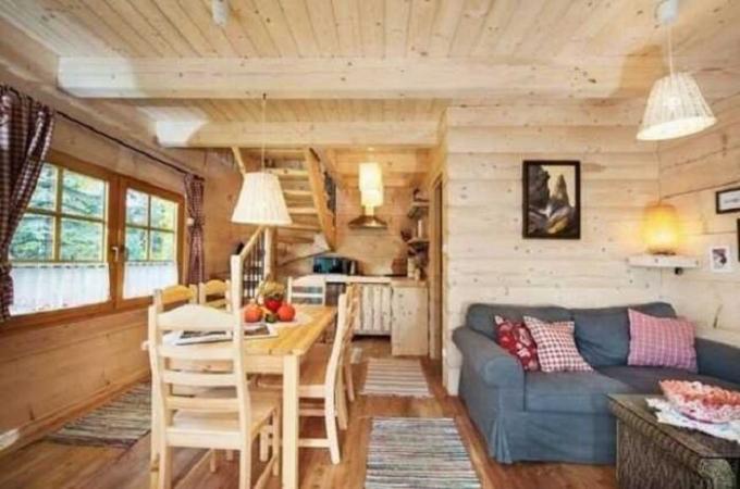 Wooden house of 27 square meters, in which everything is perfect to arrange for life