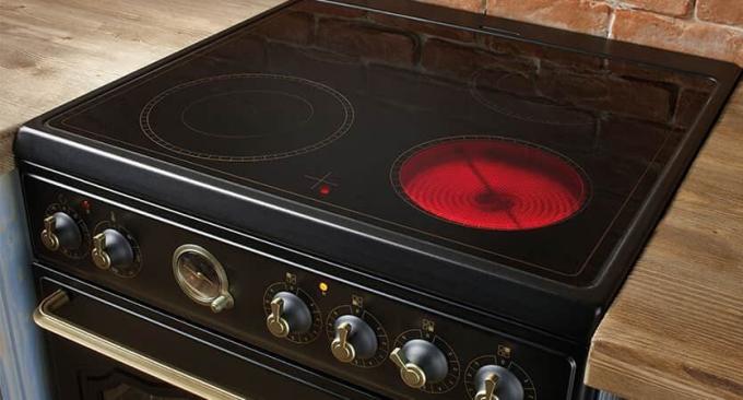 The main advantages and disadvantages of electric cookers