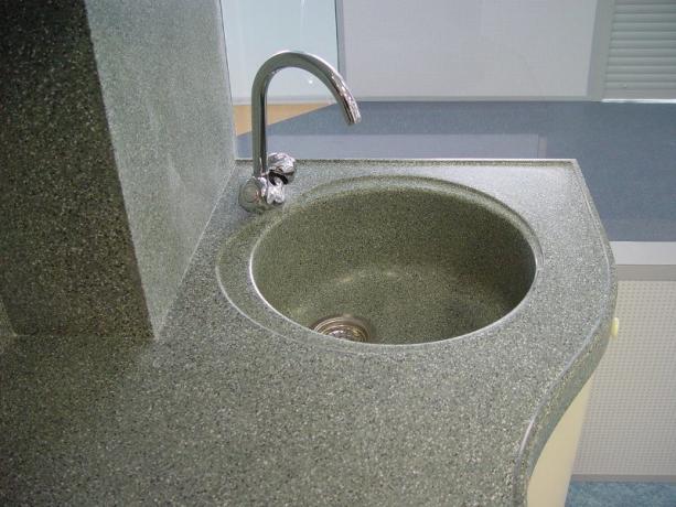 What sinks are better for the kitchen (48 photos), the best kitchen sinks, do-it-yourself installation: instructions, photo and video tutorials, price
