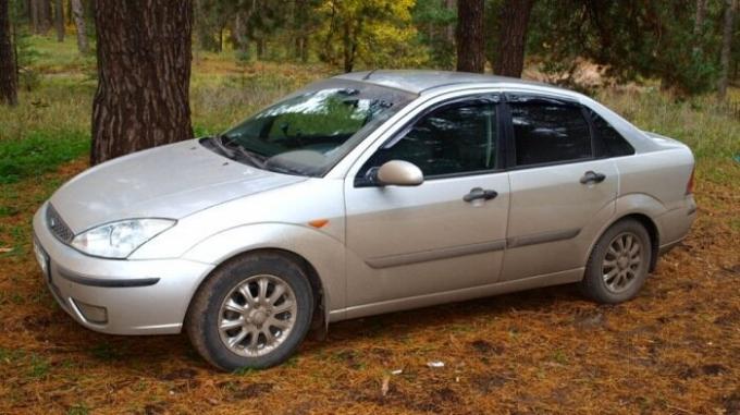 Ford Focus first generation very well sold in Russia. | Photo: drive2.ru.